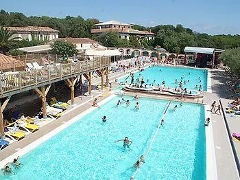 מלון Douce Quietude 5*