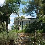 Hotel Douce Quietude Saint-Raphael (Var)