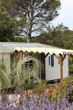 Douce Quietude Hotel 5*