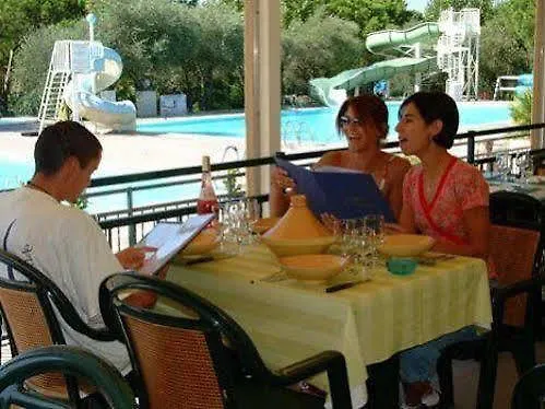 Douce Quietude Hotel 5*